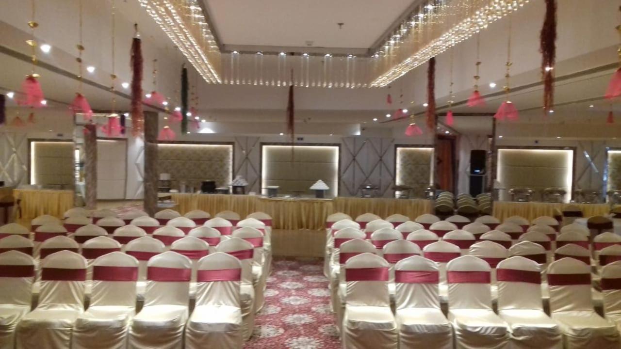 hotel Accord Premier Raigarh Exterior foto